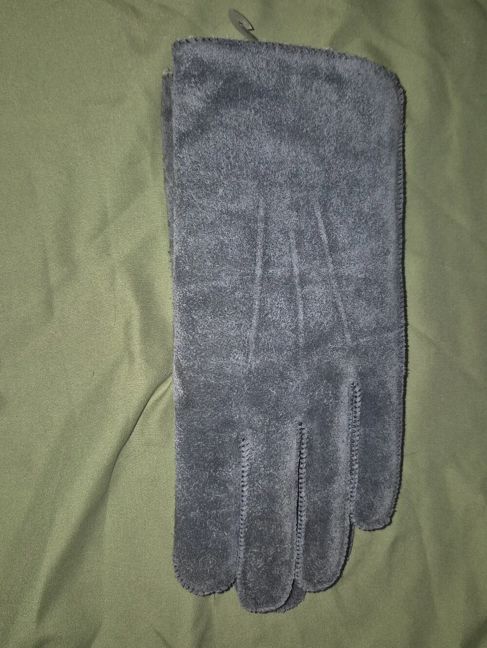 Gray Isotoner Gloves Size Small
